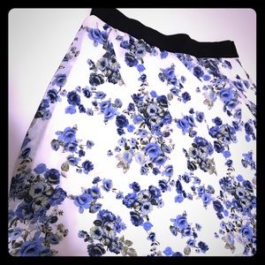 LuLaRoe Lola White Floral 2X Skirt